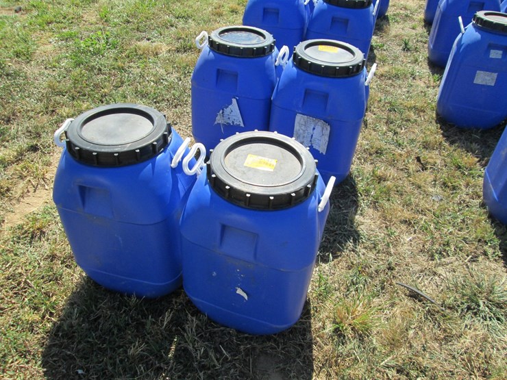 #50147-•-lot-of-(2)-jugs-w/lids-inv#50147-image-1