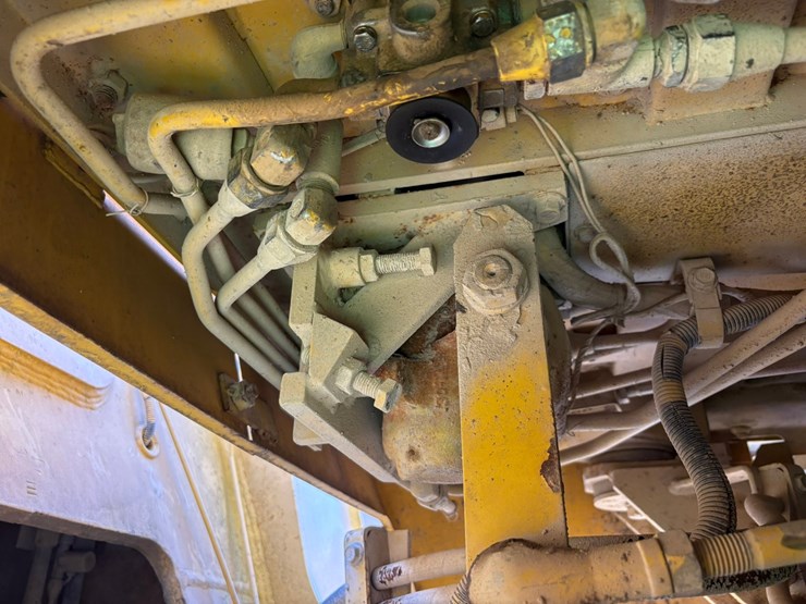 komatsu-wa500-1le-image-65