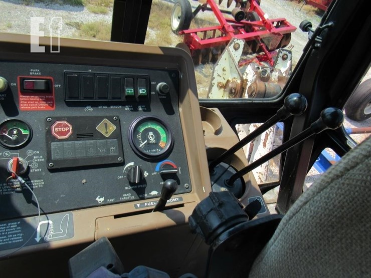 1991-deere-310d-image-8