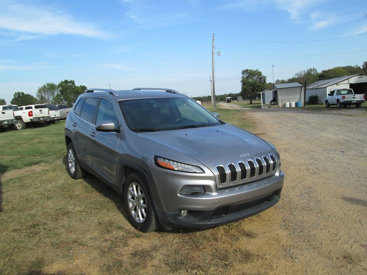 2014-jeep-cherokee-image-2
