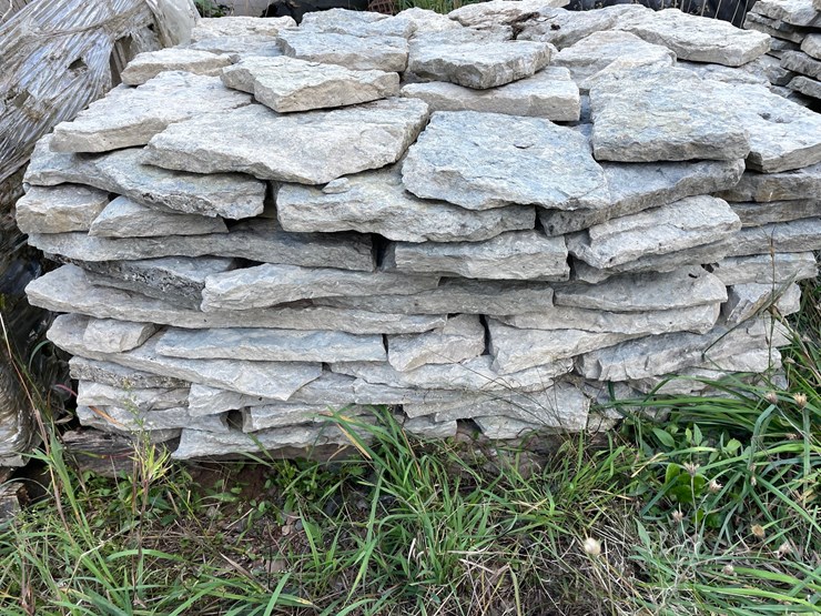 #1627-•-(2)-pallets-of-decorative-stone-image-4