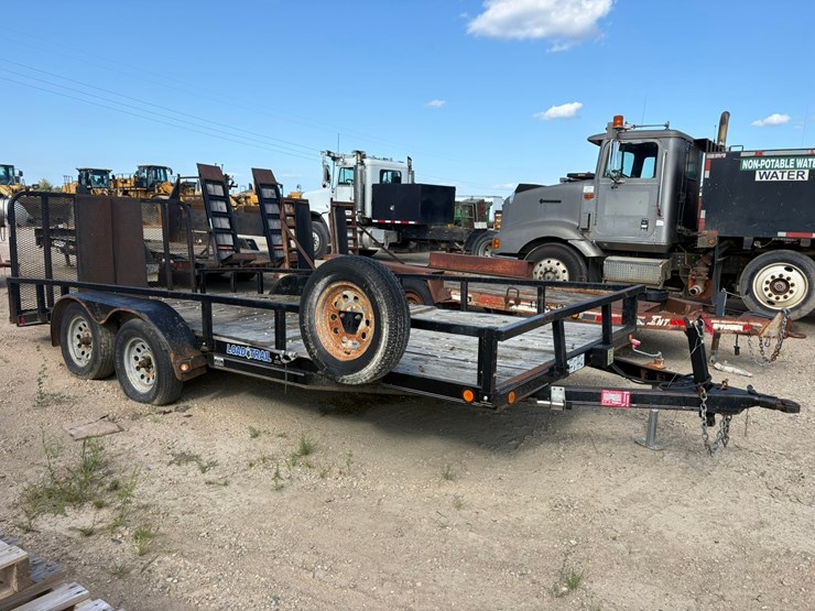 #2403-•-2015-load-trail-16'-trailer-image-1