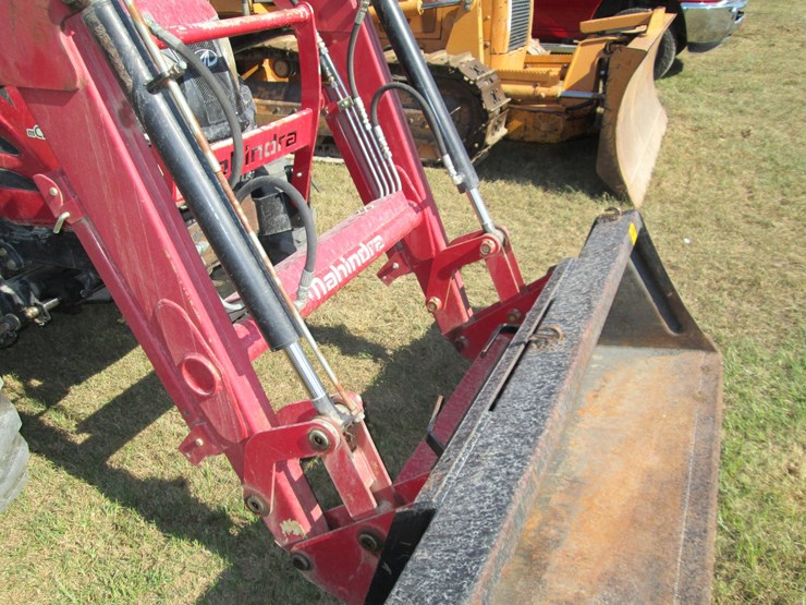 mahindra-2555-image-19