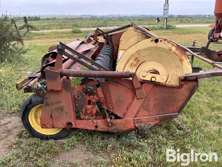 new-holland-461-image-17