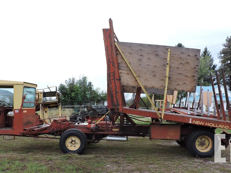 new-holland-1049-image-3