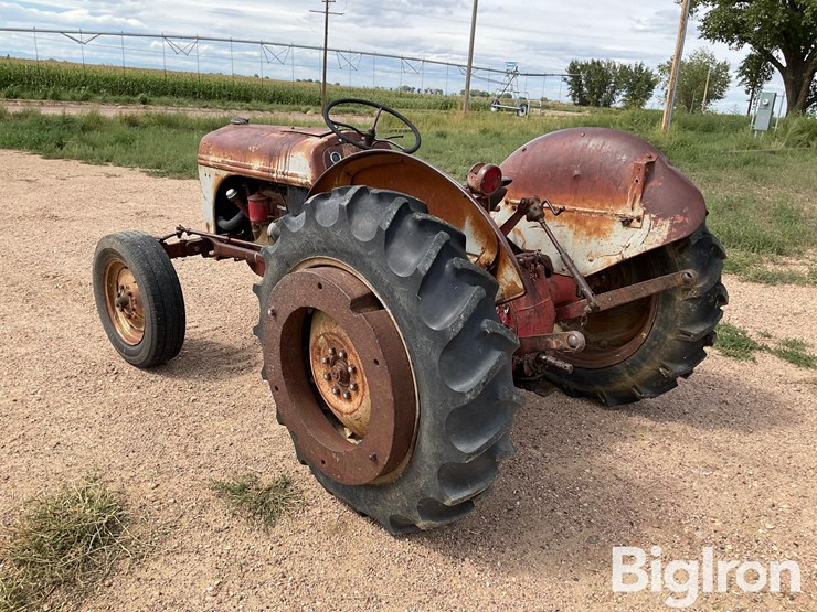 ford-8n-image-7