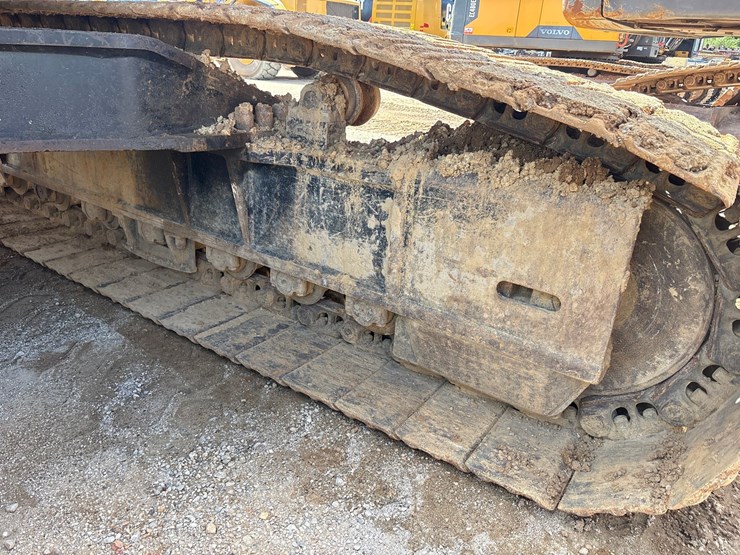 2012-deere-470g-lc-image-112