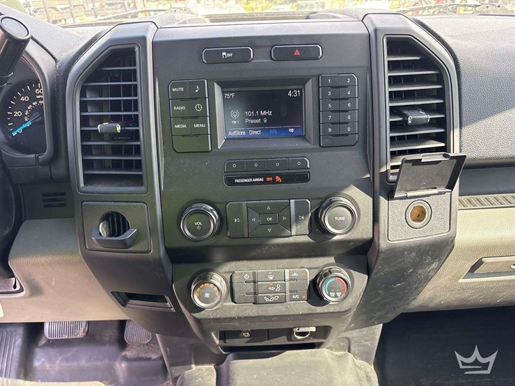 2017-ford-f150-image-15