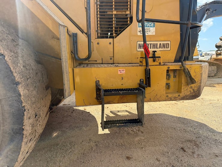 2017-caterpillar-988k-image-70