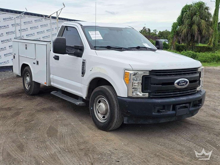 2017-ford-f250-image-4