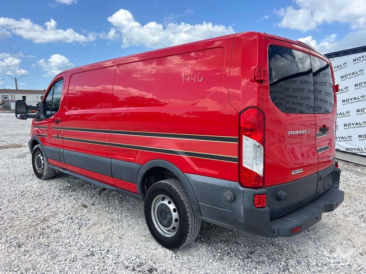 2016-ford-transit-image-4