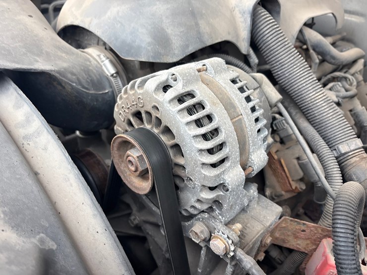 2003-chevrolet-2500-image-25