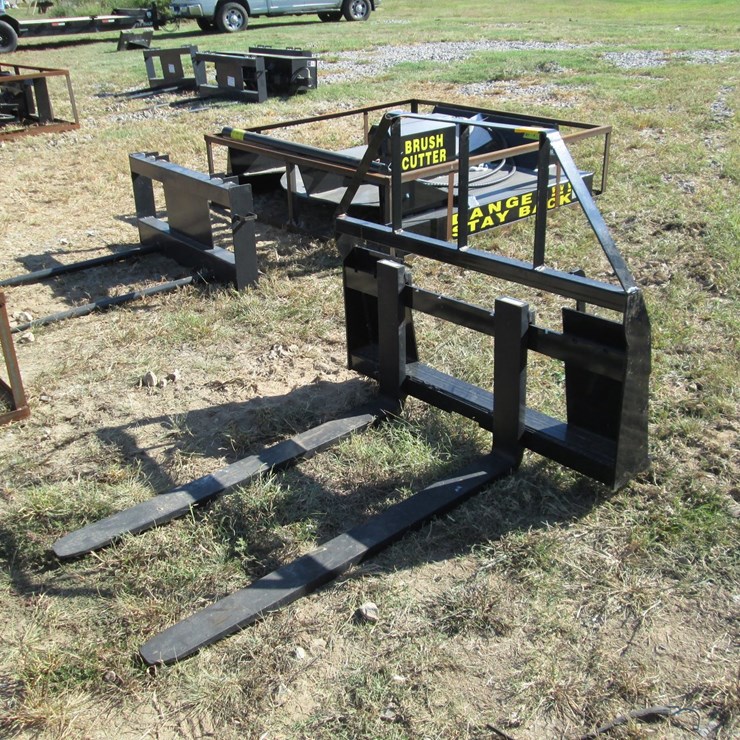 #50114 • Unused 4' Skid Steer Forks INV#50114