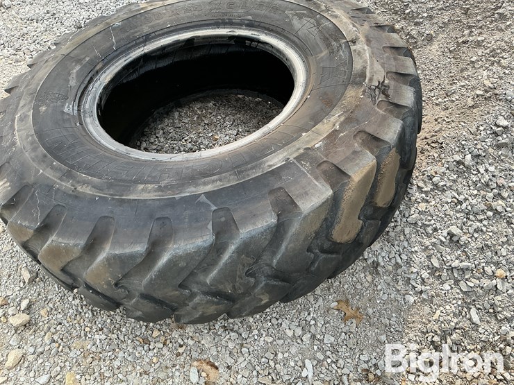 14.00r24-grader-tires-&-rim-image-17