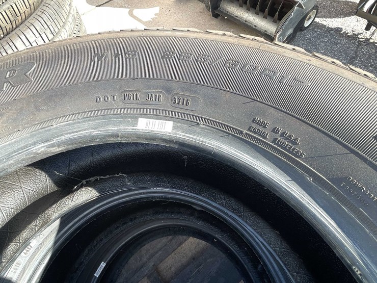 #4077-•-goodyear-p265/60r17-tires-(08)-image-8