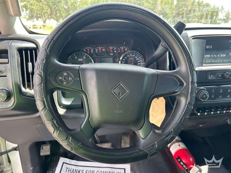 2019-international-cv515-s/a-landscape-dump-truck-image-12