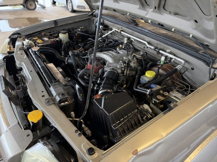 2004-nissan-frontier-image-20
