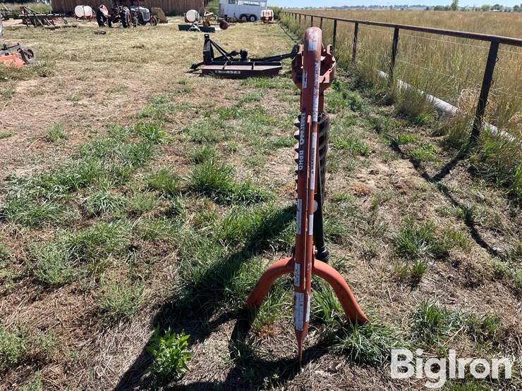rhino-3-pt-post-hole-digger-image-2