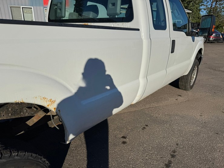 2015-ford-f350-image-23