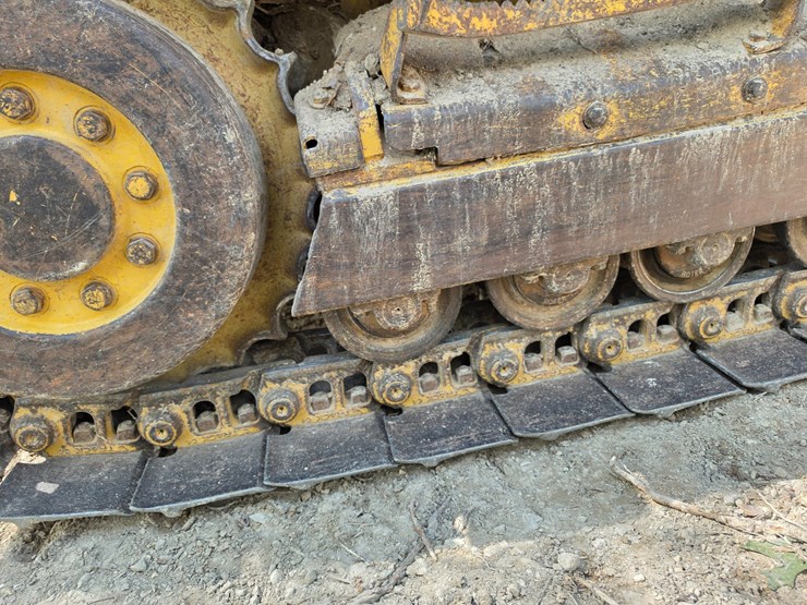 deere-555g-image-54