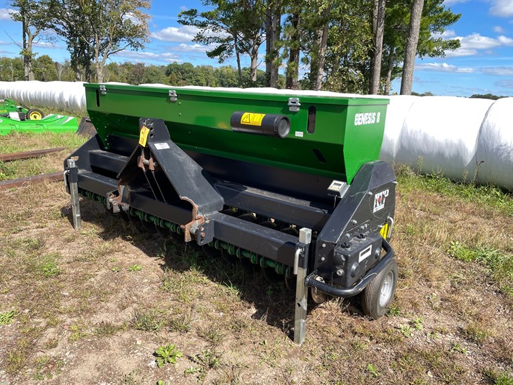 #1602-•-rtp-genesis-8-no-till-grain-drill-image-1