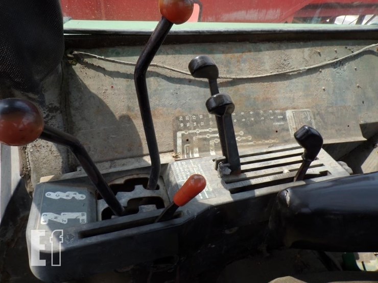 john-deere-4240-image-18