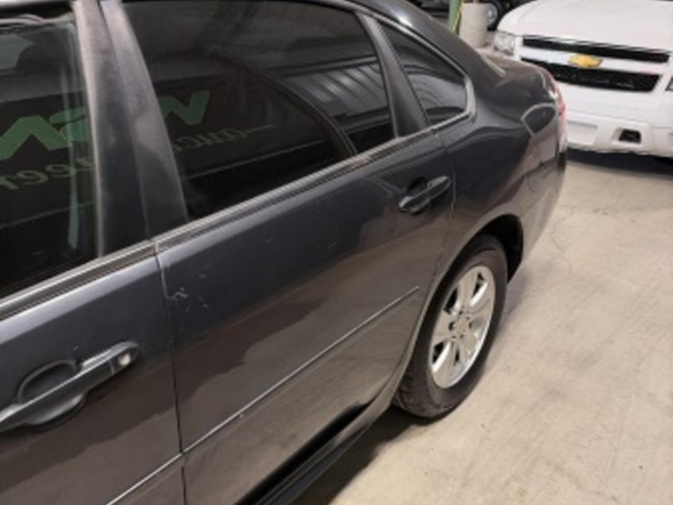 2014-chevrolet-impala-sdn-image-5