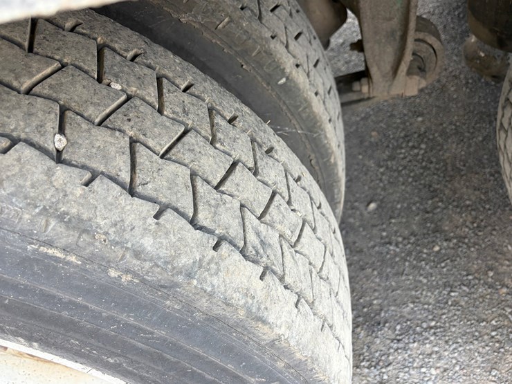 1996-cummins-m11-image-104