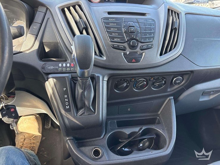 2018-ford-transit-image-16