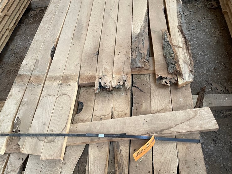 #1683-•-bundle-of-possibly-white-oak-boards-image-4