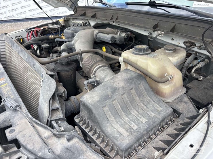 ford-f550-image-8
