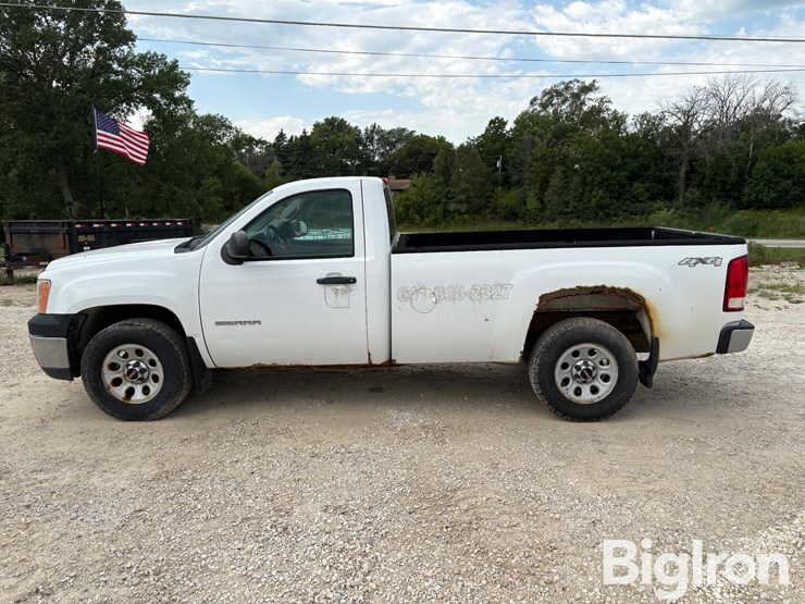2010-gmc-sierra-1500-image-8