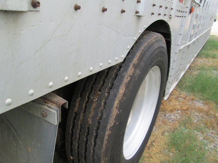#46134-•-2004-merritt-t/a-aluminum-102"-53'-cattle-pot-1mt2n53254ho17038-inv#46134-image-12