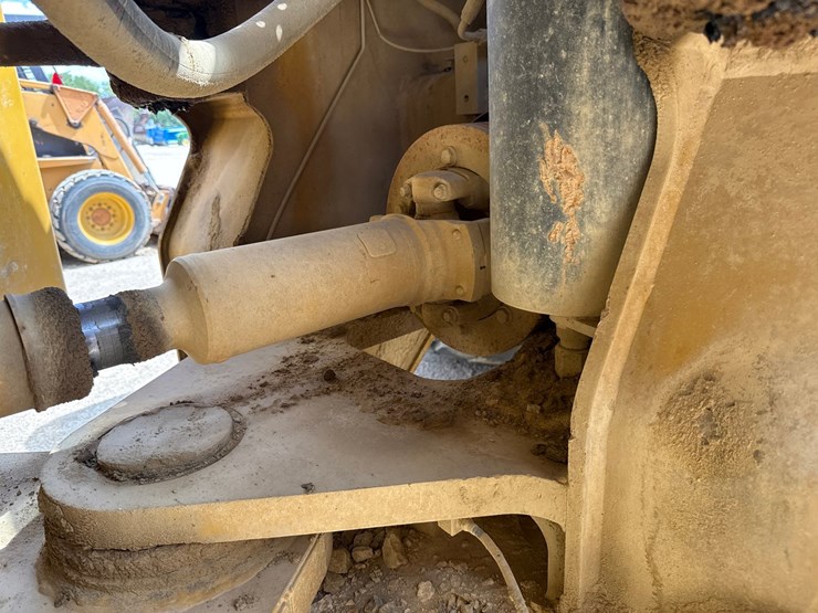 2010-caterpillar-980h-image-63