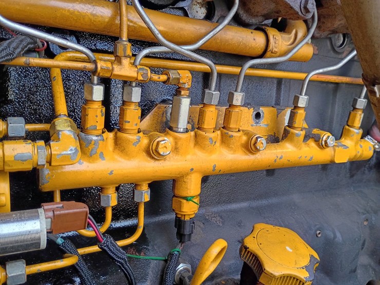 2008-deere-670d-image-56