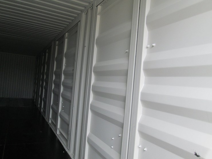 #46137-•-40'-shipping-container-cimu102195-inv#46137-image-9