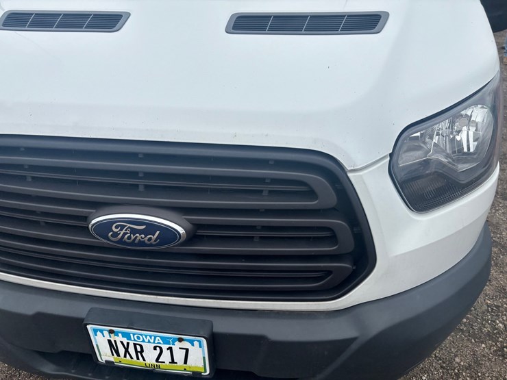 2018-ford-transit-image-28