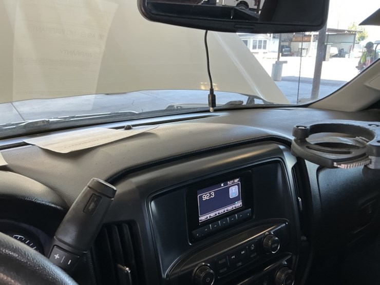 2015-chevrolet-silverado-1500-image-18