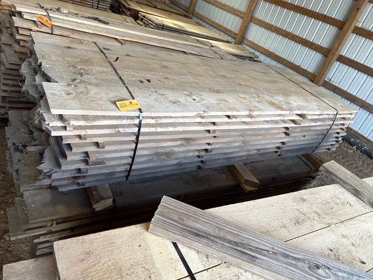 #1675-•-bundle-of-pine-boards-image-2