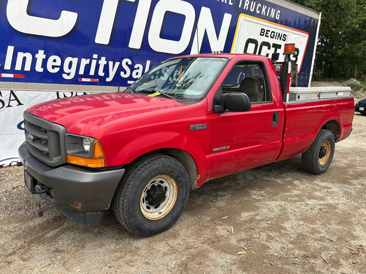 2001-ford-f350-image-1