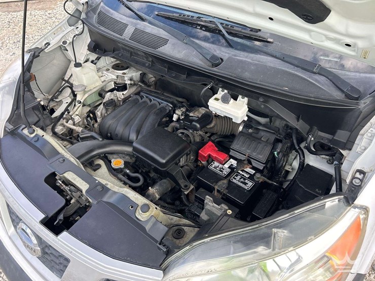 2014-nissan-nv200-image-9