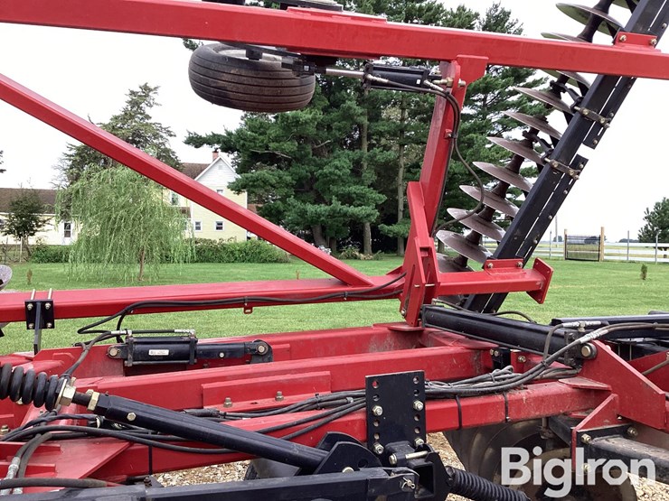 2008-case-ih-340-image-17