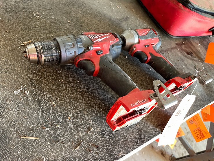 #5511-•-milwaukee-18v-drill-and-drill-driver-image-2