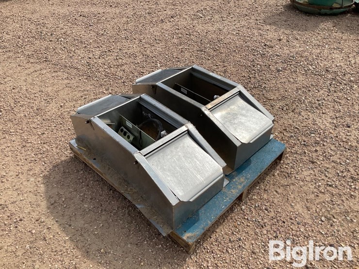 hog-water-troughs-image-6