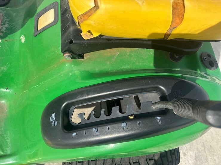 john-deere-la-image-17