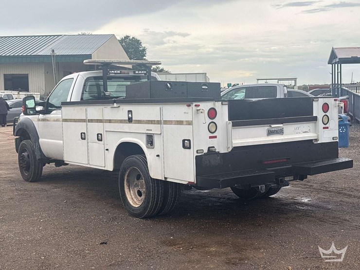 2016-ford-f550-image-4