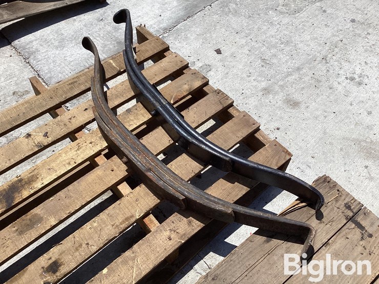 hutch-leaf-springs-image-7