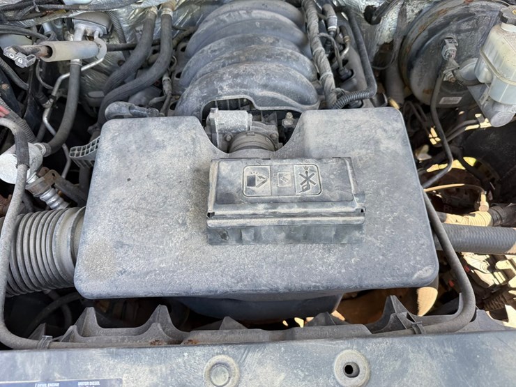 2014-chevrolet-1500-image-14