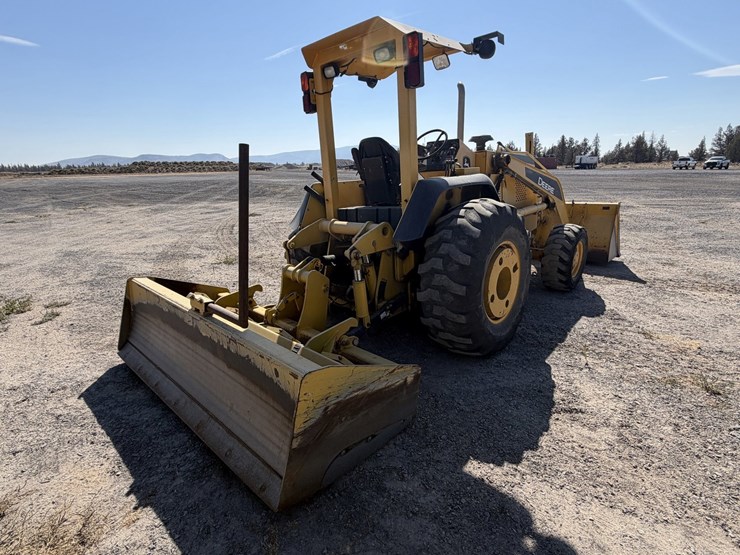 2007-deere-210le-image-5