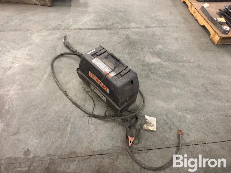 hobart-hefty-cc/cv-suitcase-welder-image-5